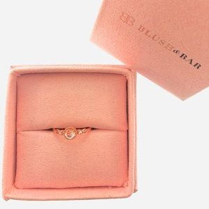 Women’s Blush & Bar Rose Gold Mystic Moonstone Ring